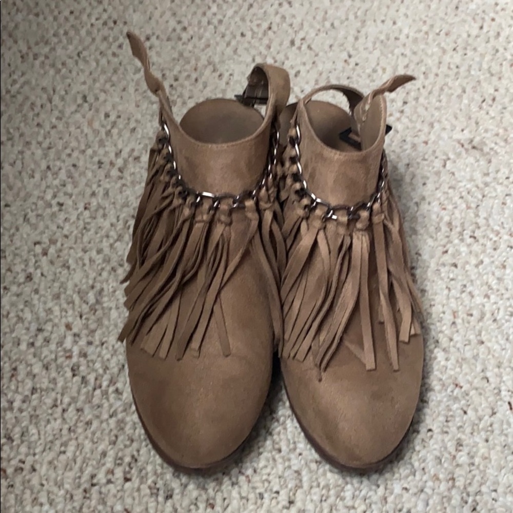 Pierre Dumas booties